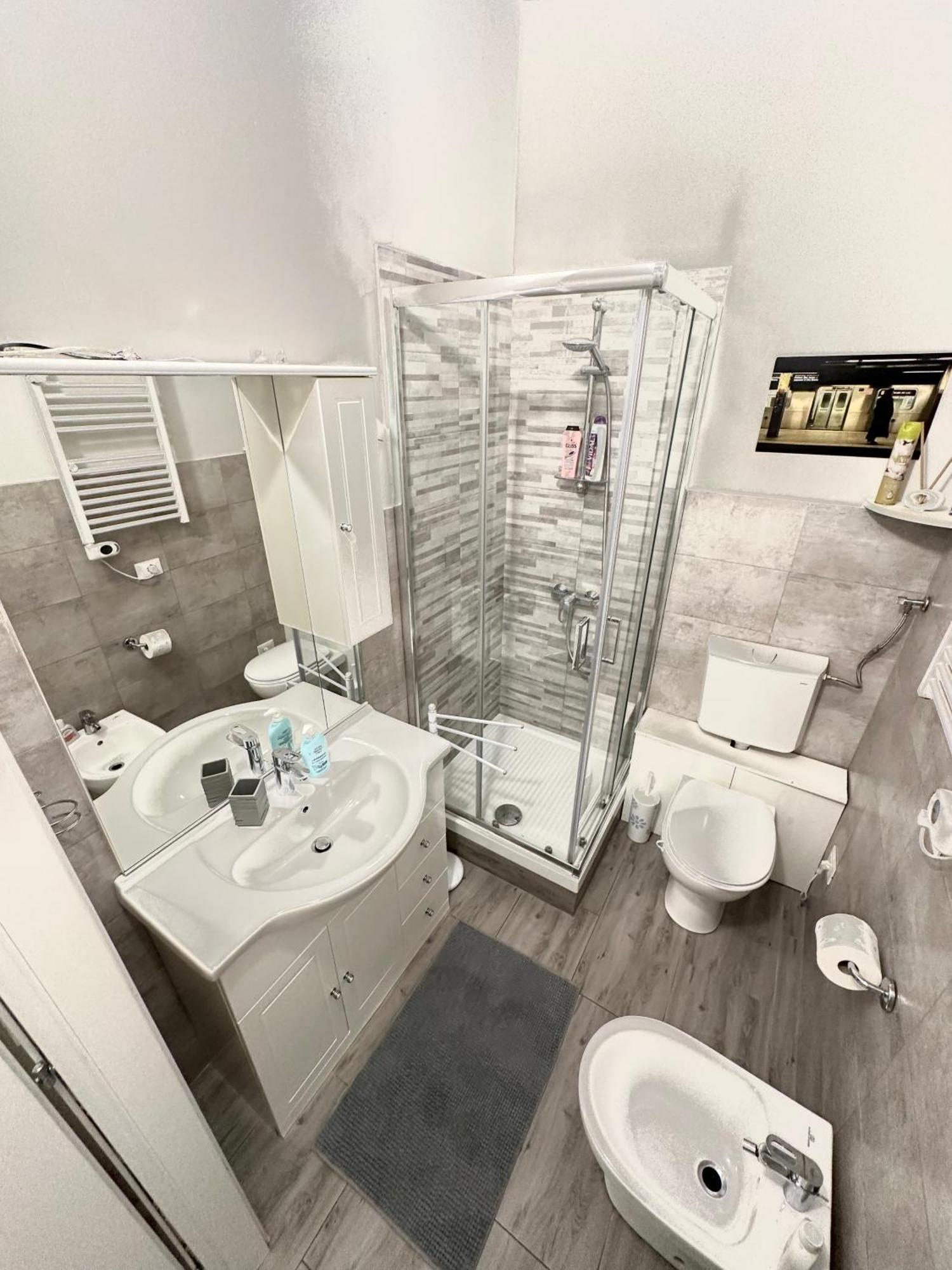 Locazione Turistica Girasole Bed & Breakfast Верона Екстериор снимка